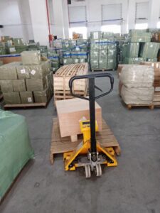 跨越紅線：敏感貨海運美國雙清全解析——食品、茶葉與帶電產品的FBA頭程破局之道-鑫漢物流